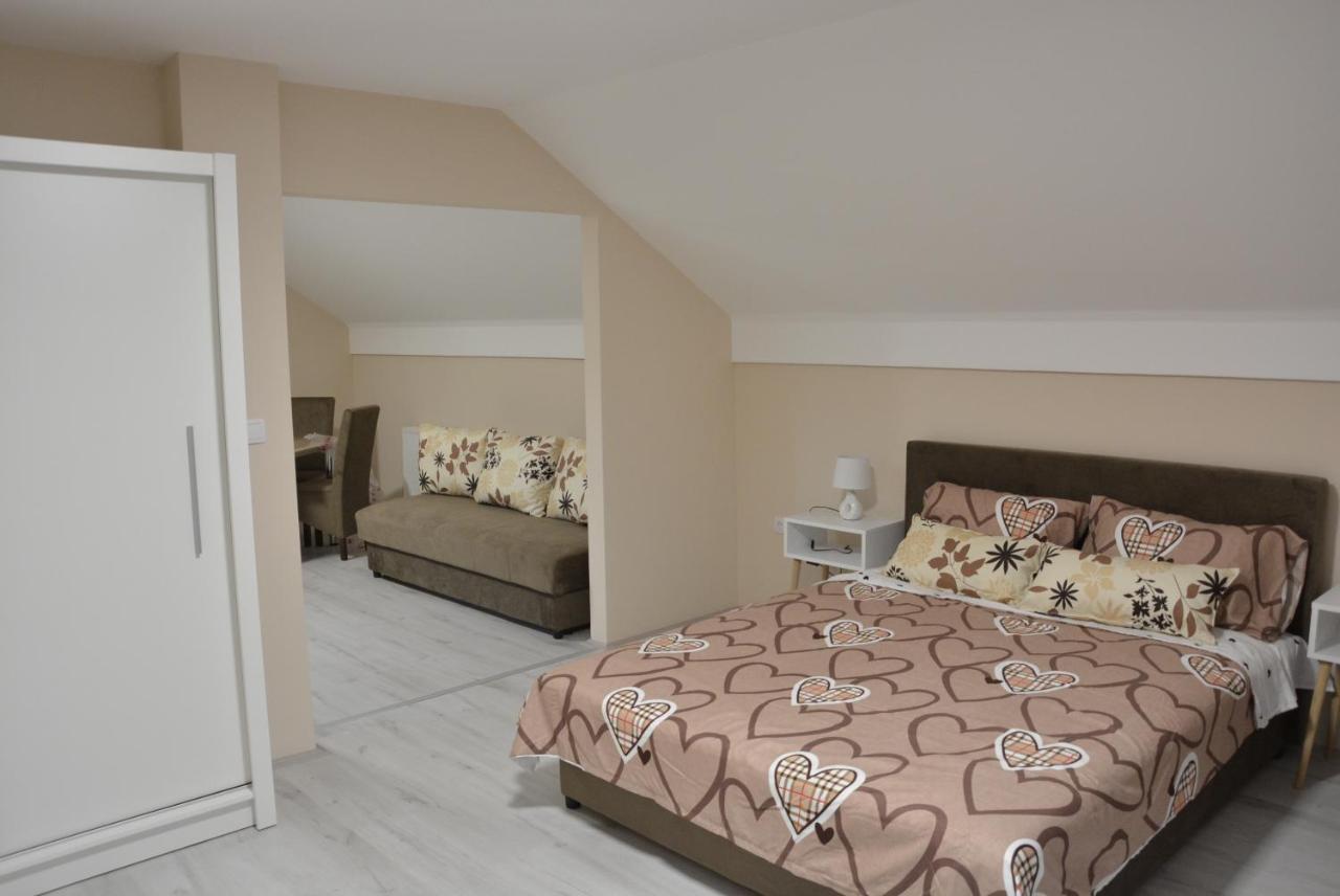 Garden Apartmani Jagodina Bagian luar foto