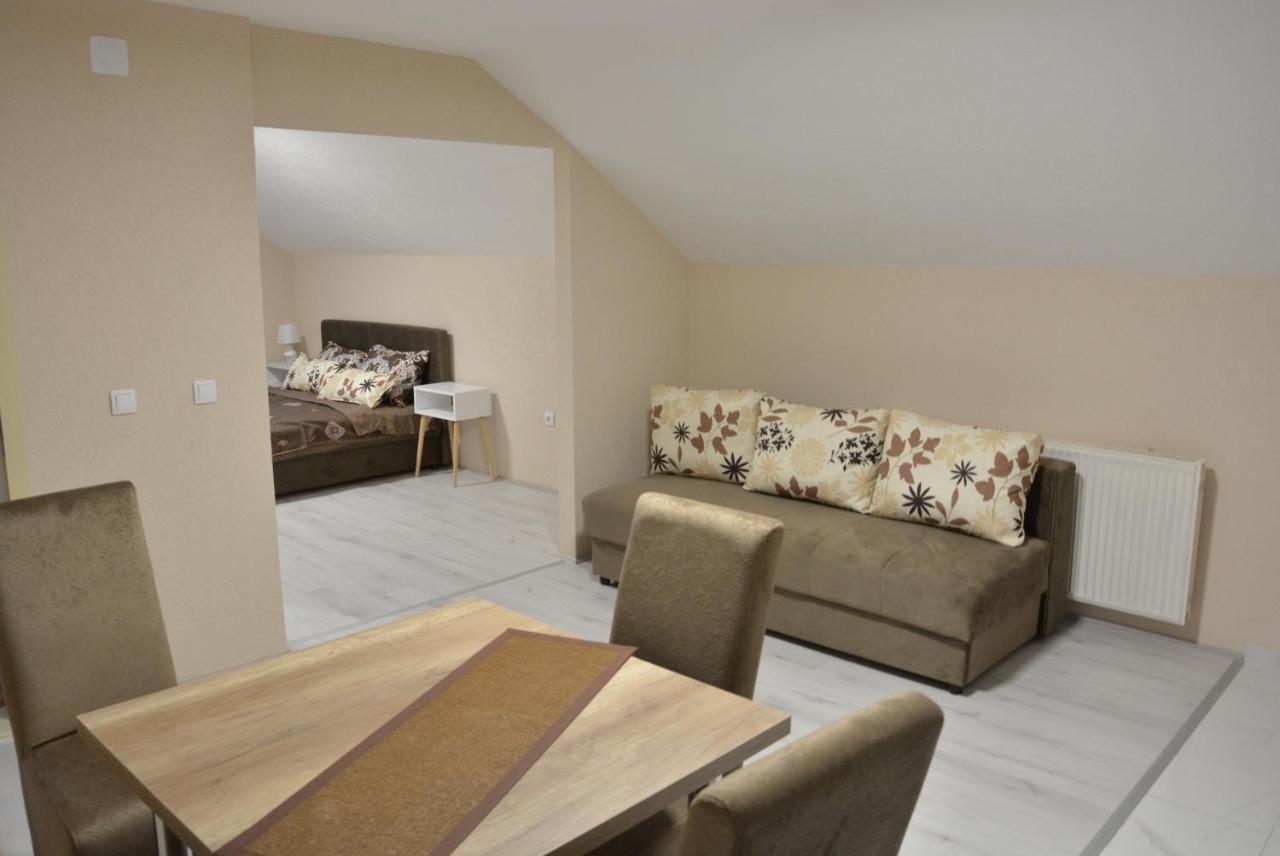 Garden Apartmani Jagodina Bagian luar foto