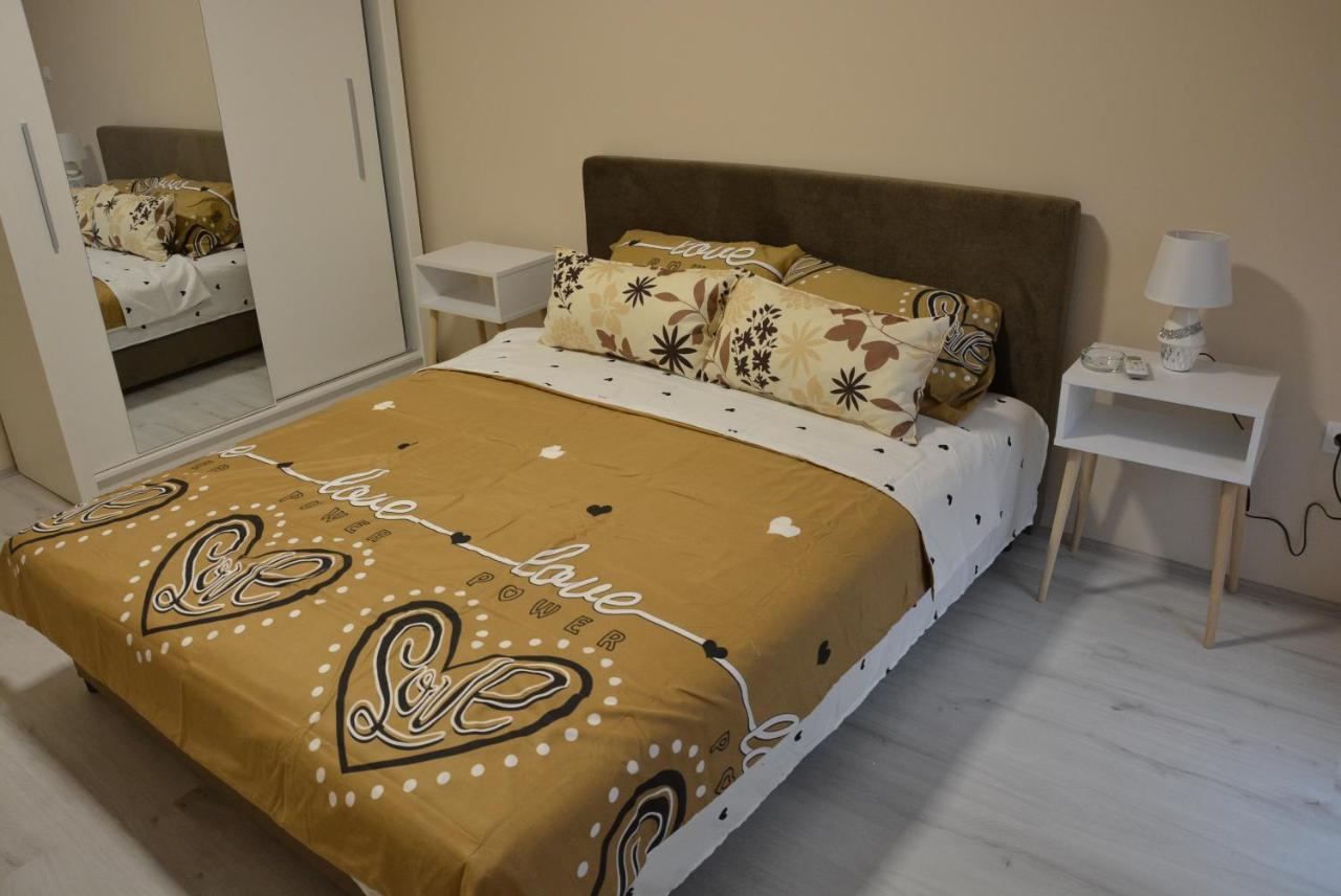 Garden Apartmani Jagodina Bagian luar foto